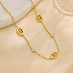 collier lana