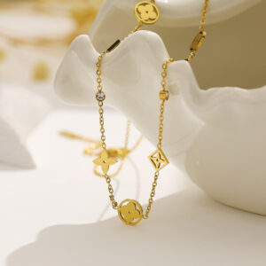 collier nina